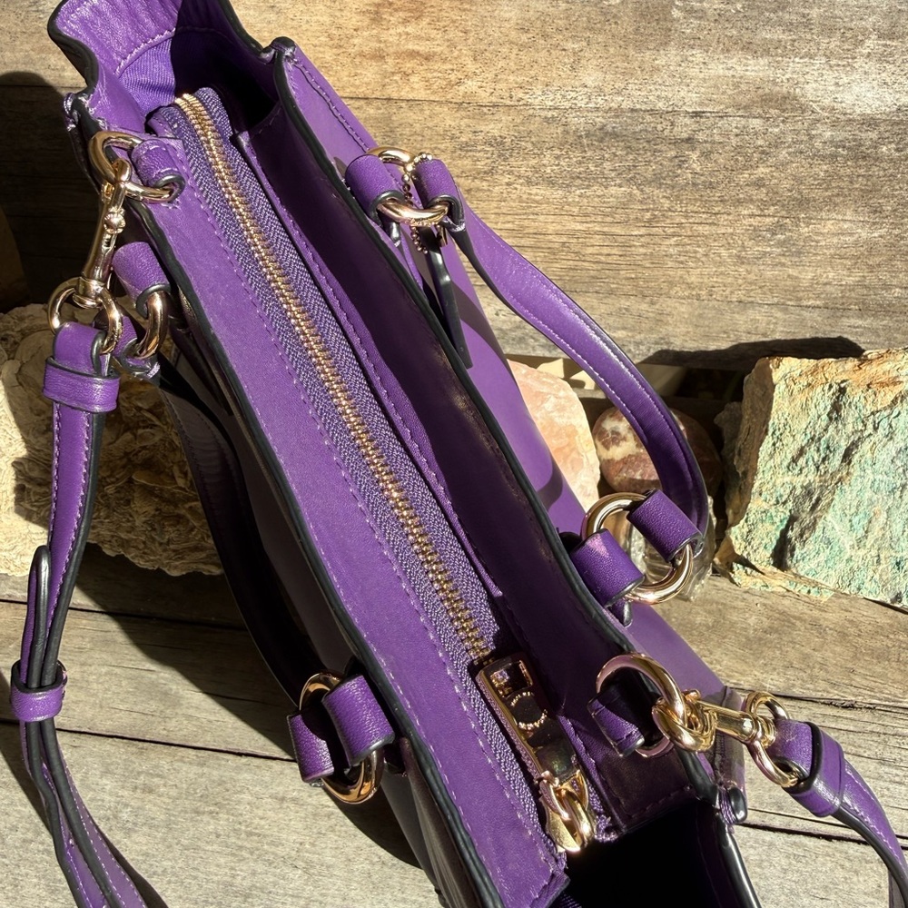 Coach Mini Crosby Carryall Handbag in Stunning Violet Purple Leather - Picture 9 of 10